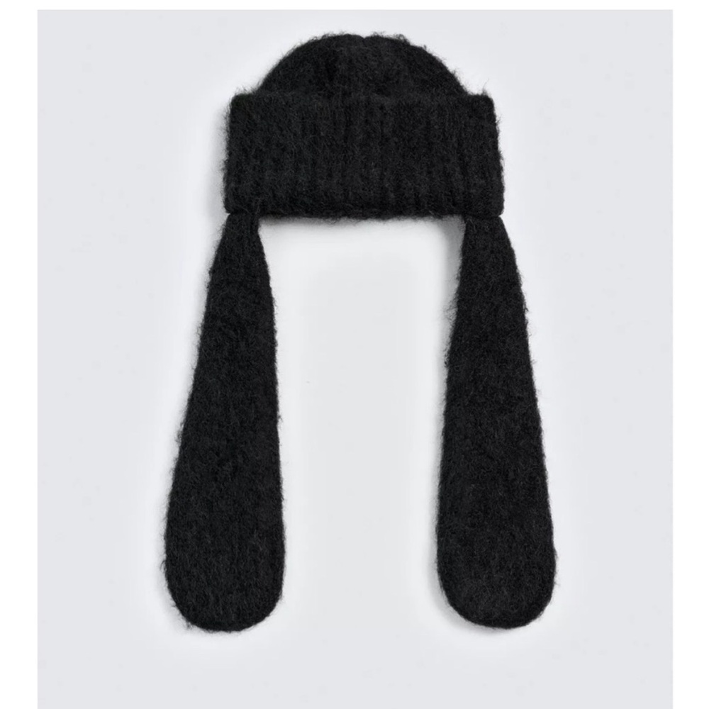Goofy Ear Knit Beanie Harry Lambert For Zara X Disney